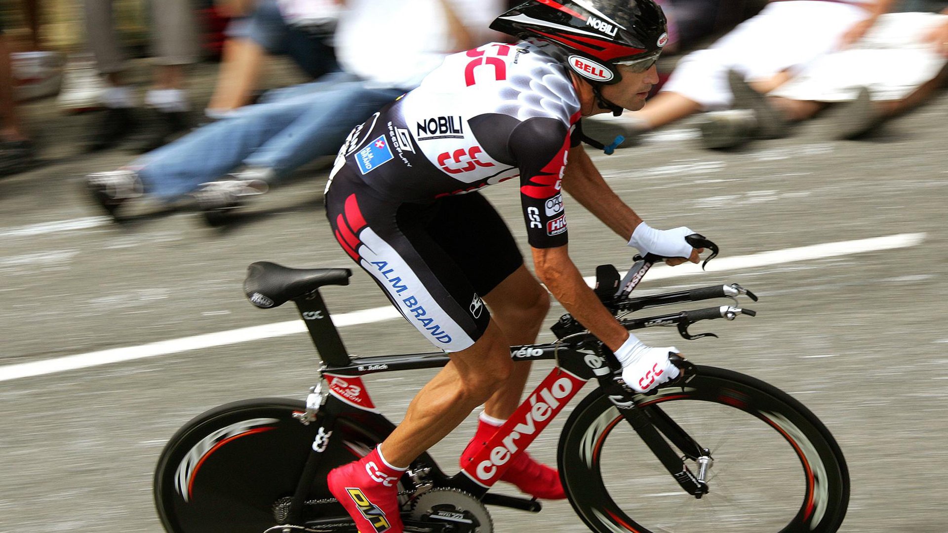 智能传感器技术：实时反馈确保最佳表现，智能传感器实现方式